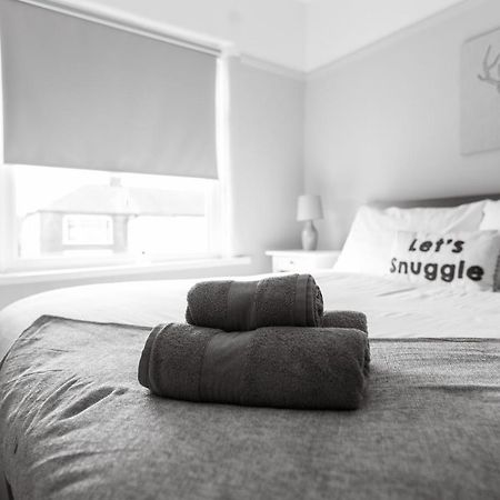 Charles Alexander Short Stay - Ansdell House Блэкпул Экстерьер фото